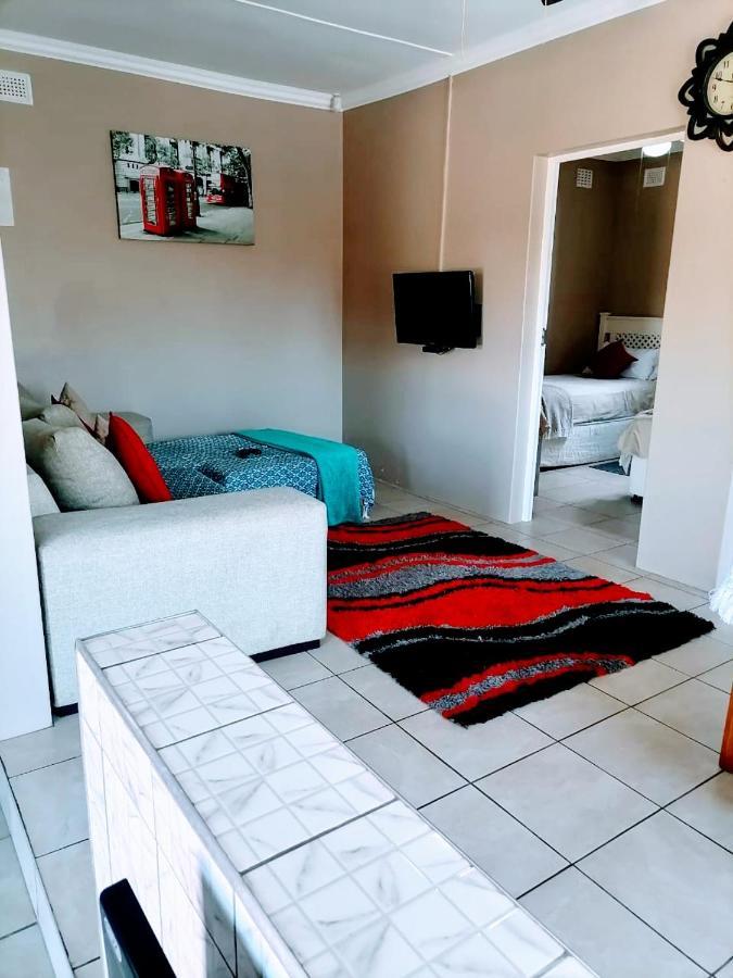 Poolside Guest House Port Shepstone Zimmer foto